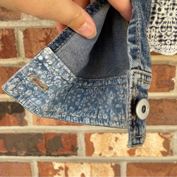 Anthropologie Pilcro and the Letterpress Eyelit Denim Jacket Size Medium - Picture 7 of 8
